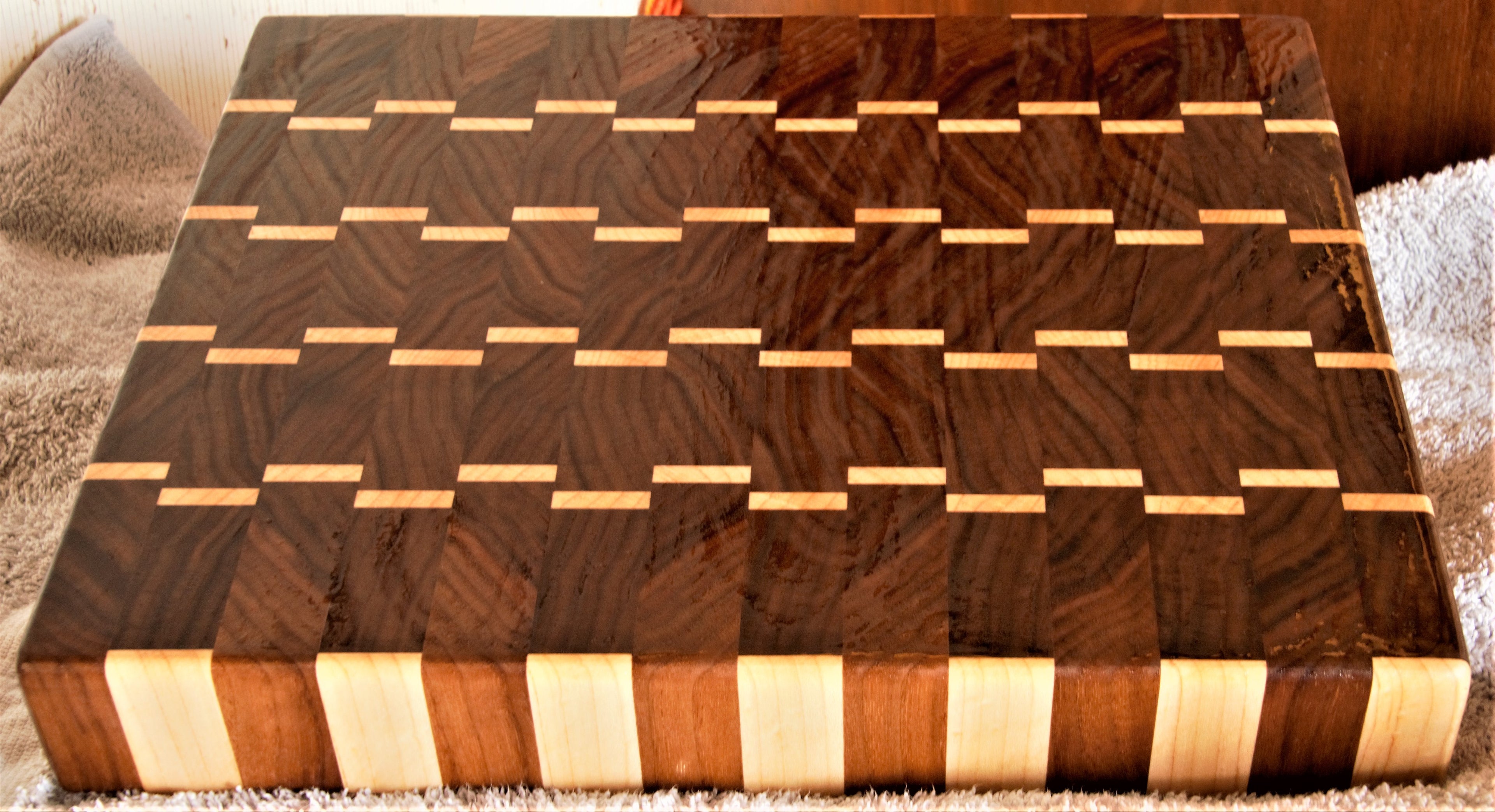 Schneidebrett Walnuss Ahorn Walnut Hard Maple End Grain Cutting Board Holzbrett Hackbrett Stirnholzschneidebrett